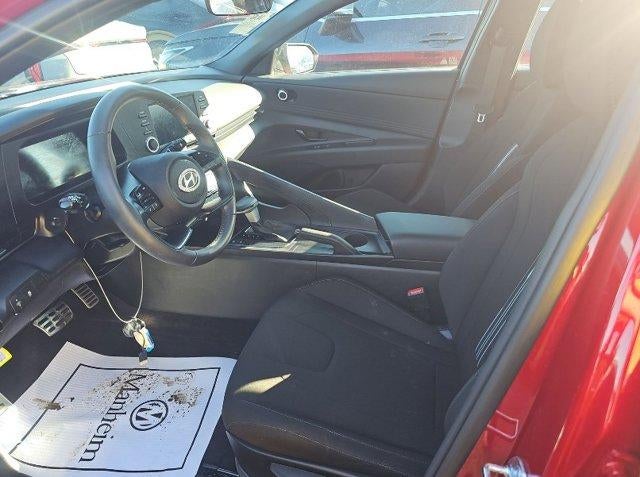 2025 Hyundai ELANTRA SEL Sport IVT