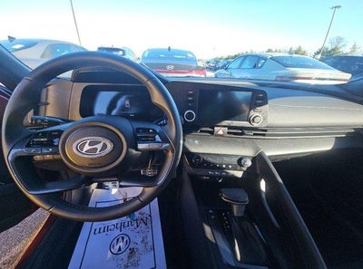 2025 Hyundai ELANTRA SEL Sport IVT
