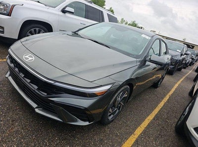 2024 Hyundai ELANTRA Limited IVT
