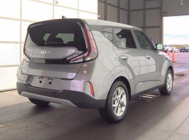 2025 Kia Soul LX FWD