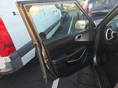 2025 Kia Soul LX FWD