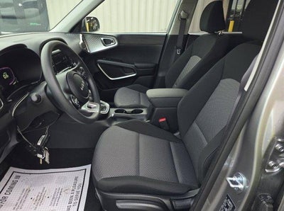 2025 Kia Soul LX FWD