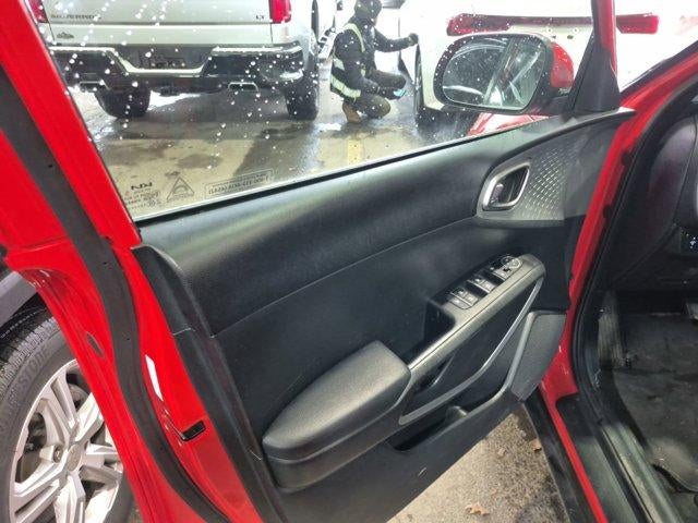 2024 Kia Soul LX IVT