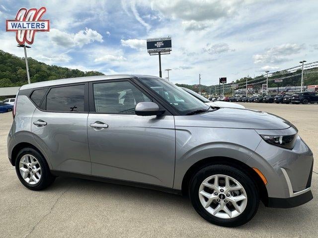 2025 Kia Soul LX FWD