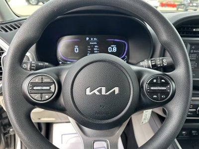 2025 Kia Soul LX FWD